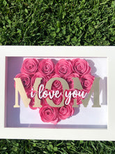 Load image into Gallery viewer, Heart Mother&#39;s Day Paper Flower Box

